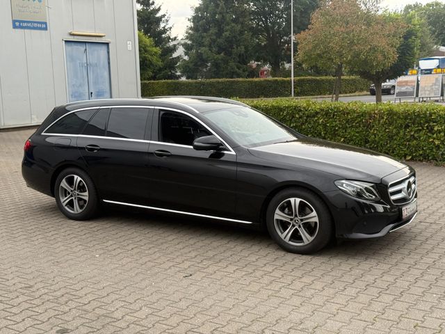Mercedes-Benz E 220 d Garantie* Navi* AHK* Ambiente*