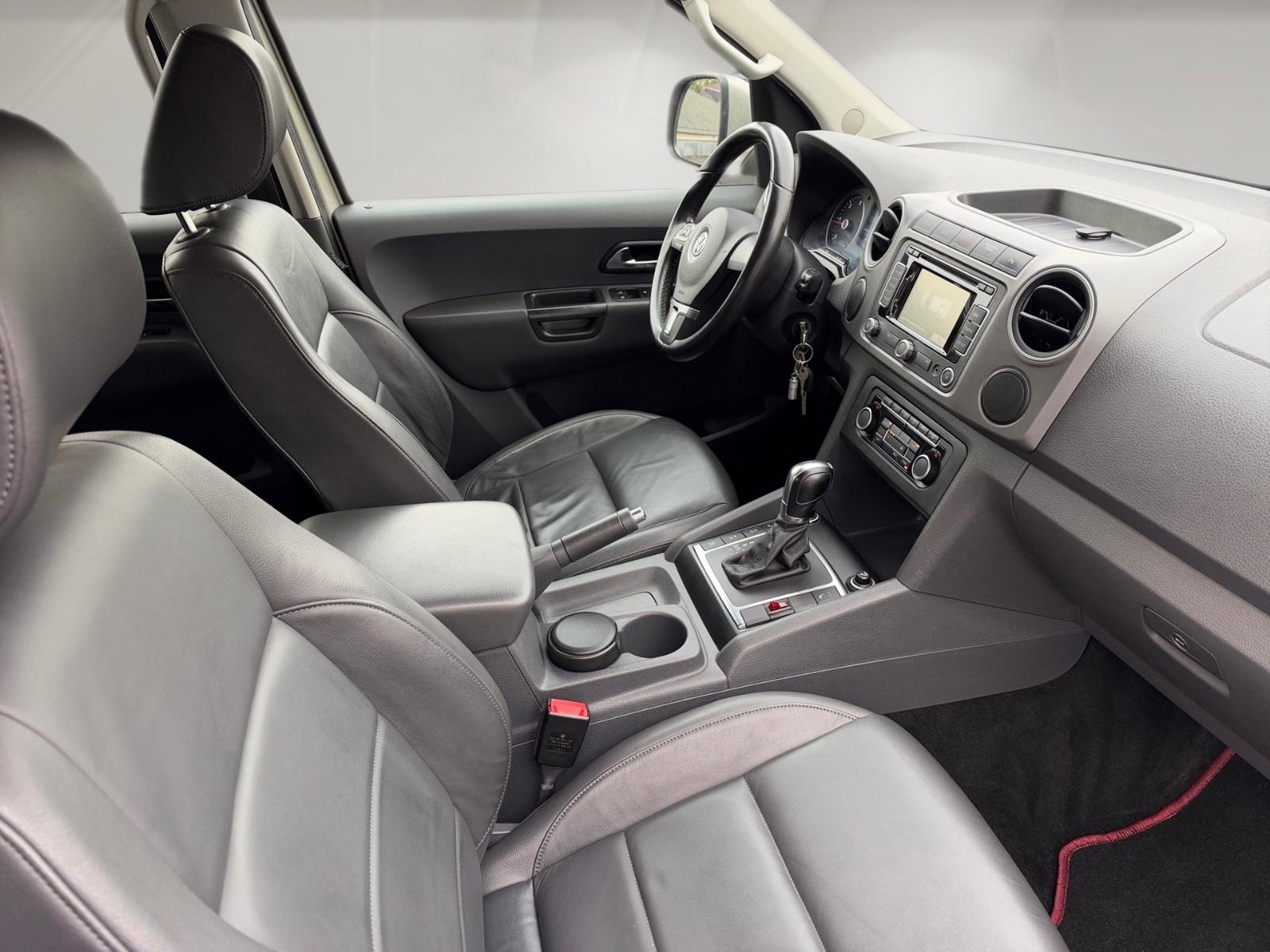VOLKSWAGEN AMAROK HIGHLINE 2.0 TDI 179ch 4MOTION - CUIR VIENNA - NAVIGATION GPS - ATTELAGE - SIÈGES CHAUFFANTS - RADARS AVANT/ARRIÈRE