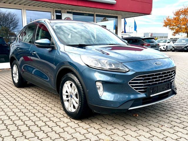 FORD Kuga Titanium AWD Diesel AHK Headup Ambiente