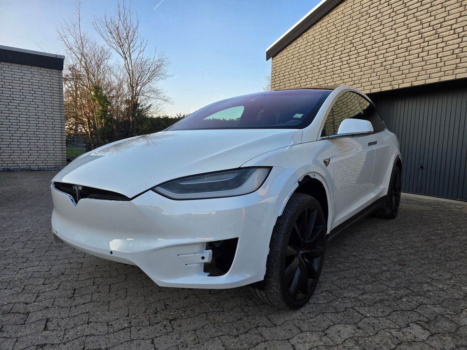Tesla Model X P100D 6-Sitze AP3 MCU2 CCS Kaltwetter
