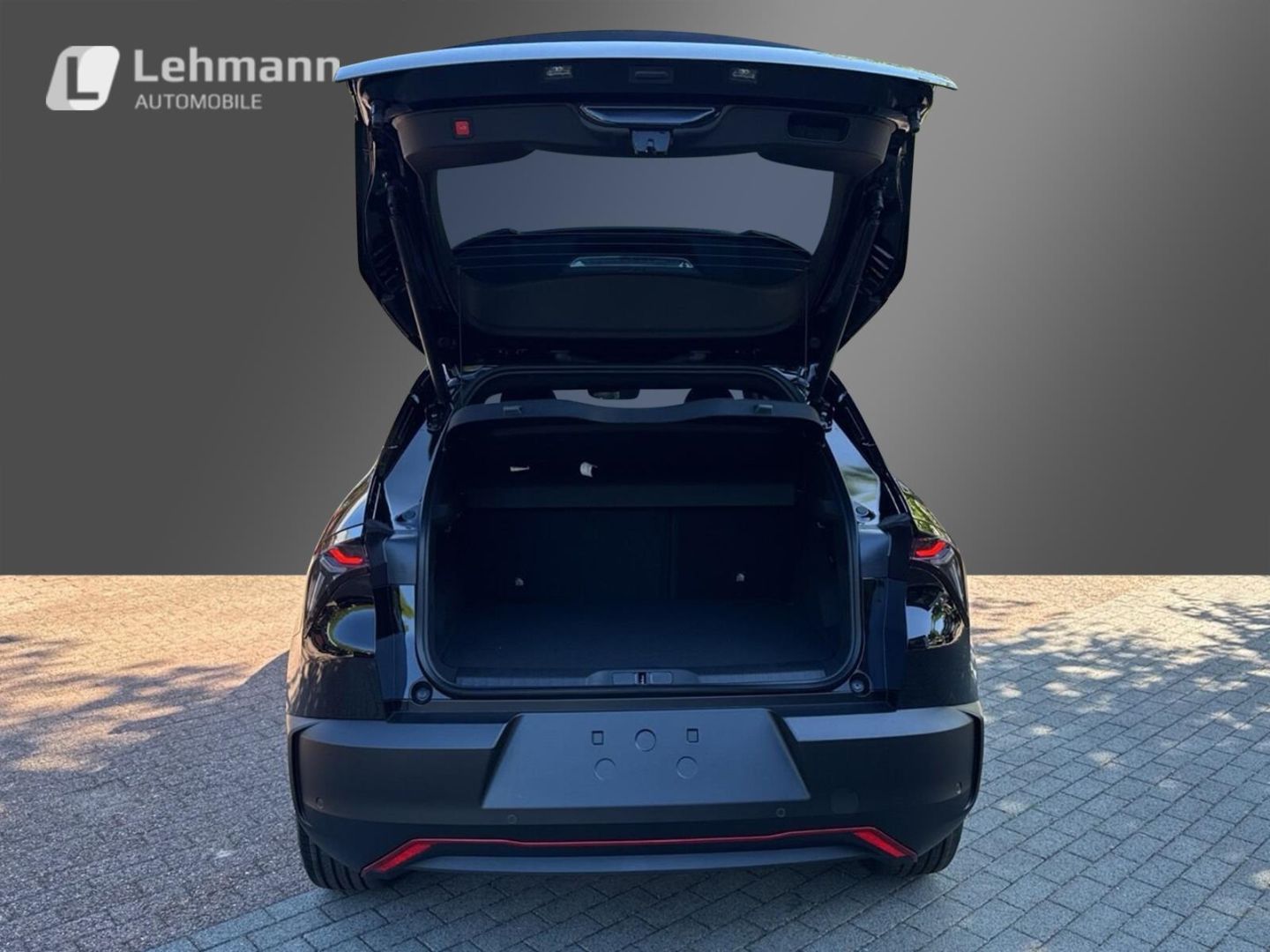 Fahrzeugabbildung Alfa Romeo Junior Ibrida TI 1,2 VGT 107kW MY26-Panoramadach