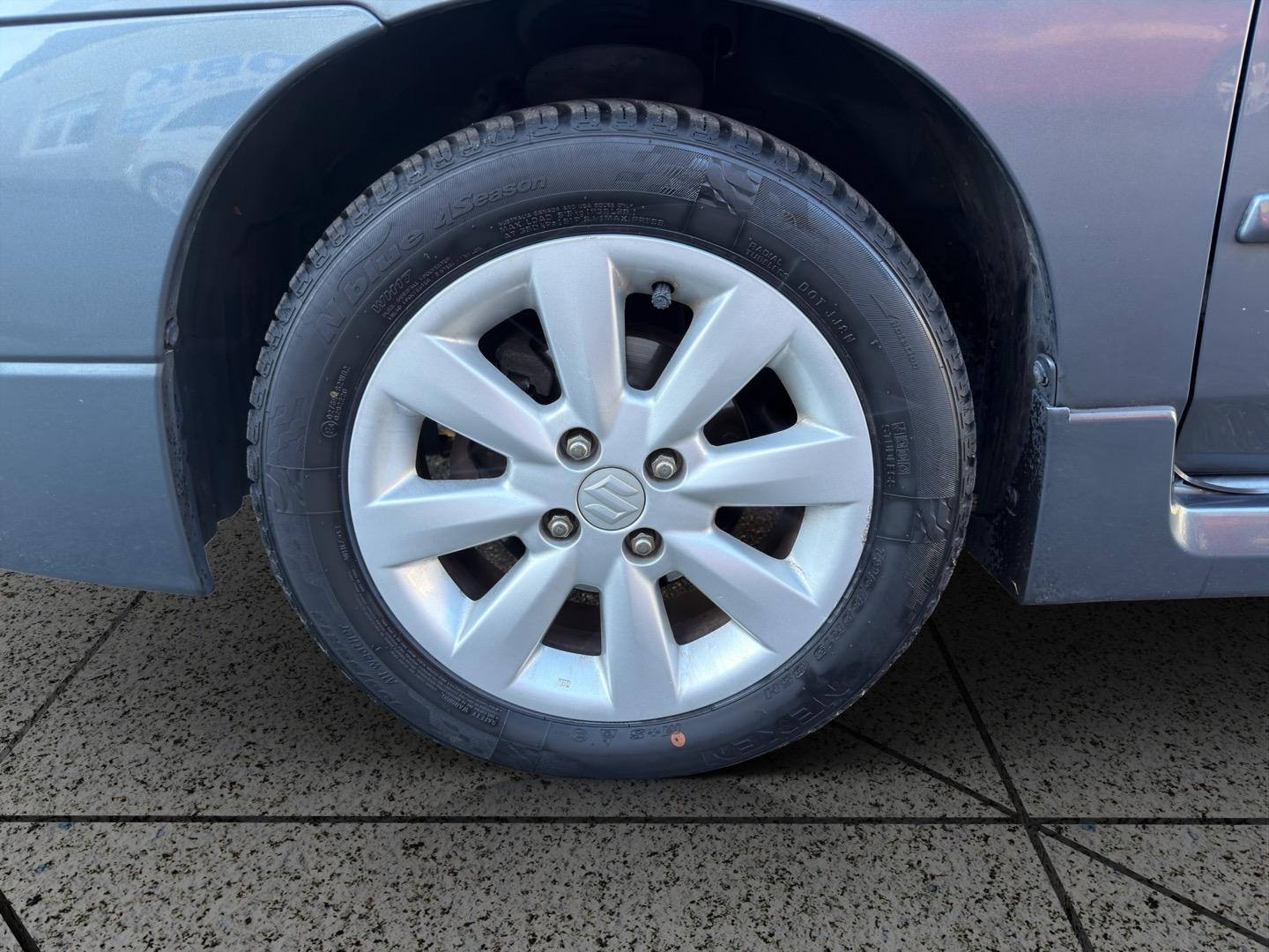 Suzuki Liana 2005 — photo 5