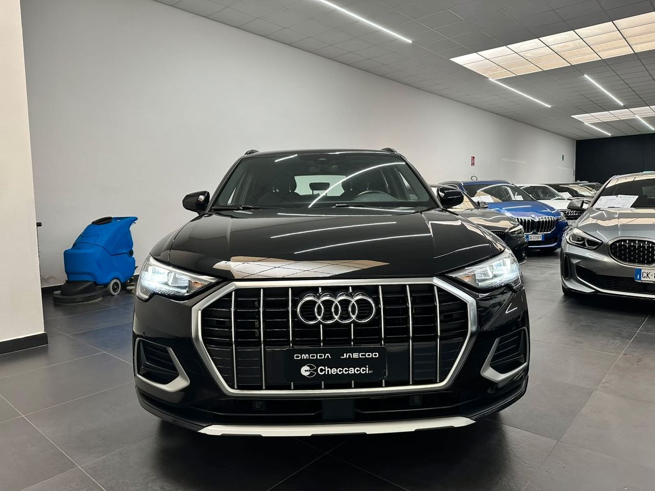 Audi Q3 35 TDI S tronic Business Advanced imagem 3