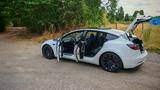 Tesla Model 3 Allradantrieb mit Dualmotor Performa... - Tesla Model 3 in Duisburg