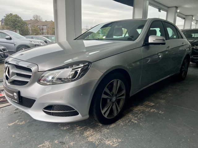 Mercedes-Benz E 220 CDI BlueEfficiency AUTOMATIK/NAVI/LED!!