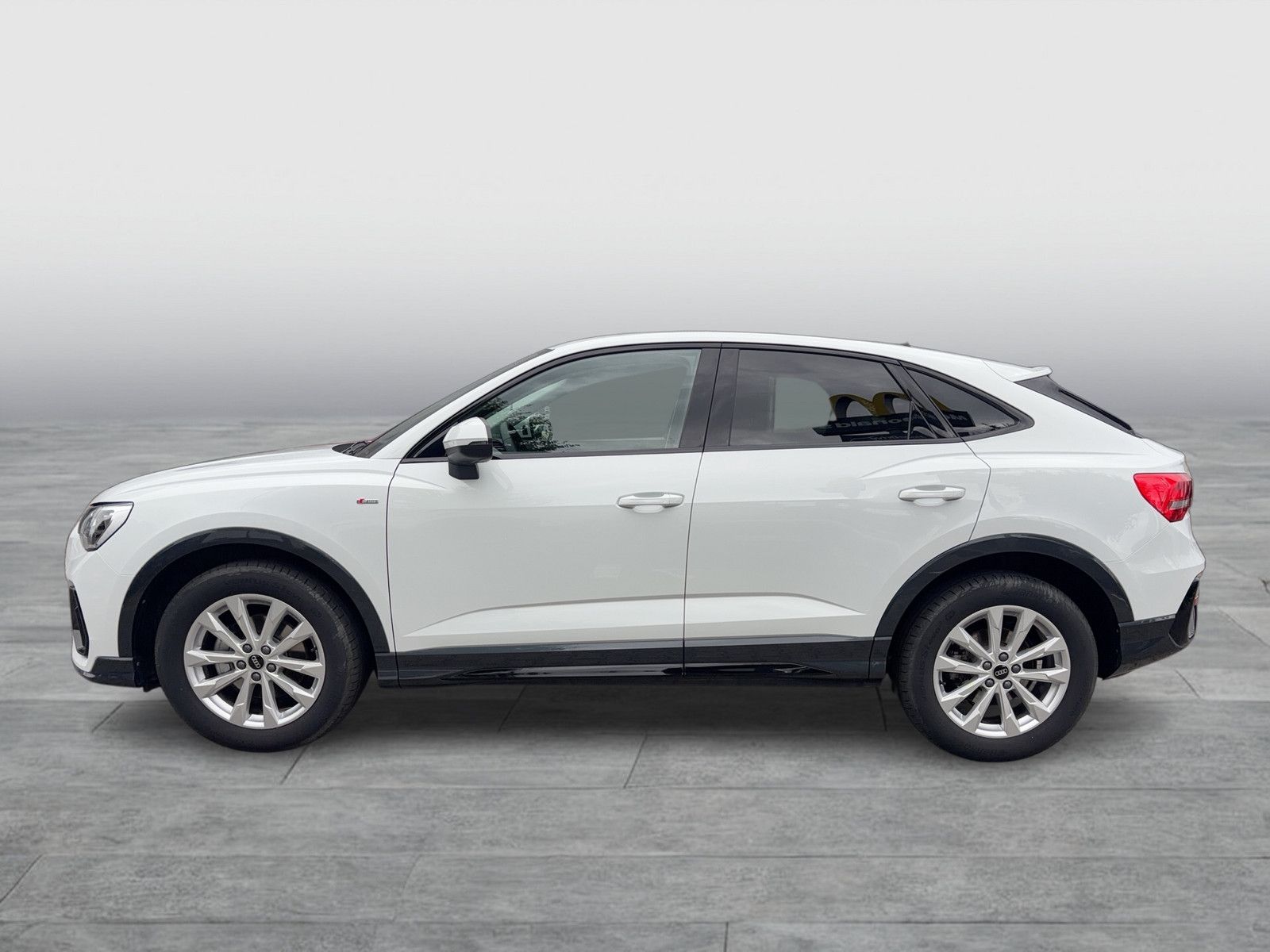 Audi Q3 Sportback 35TFSI S line Black ACC AHK Navi foto 2