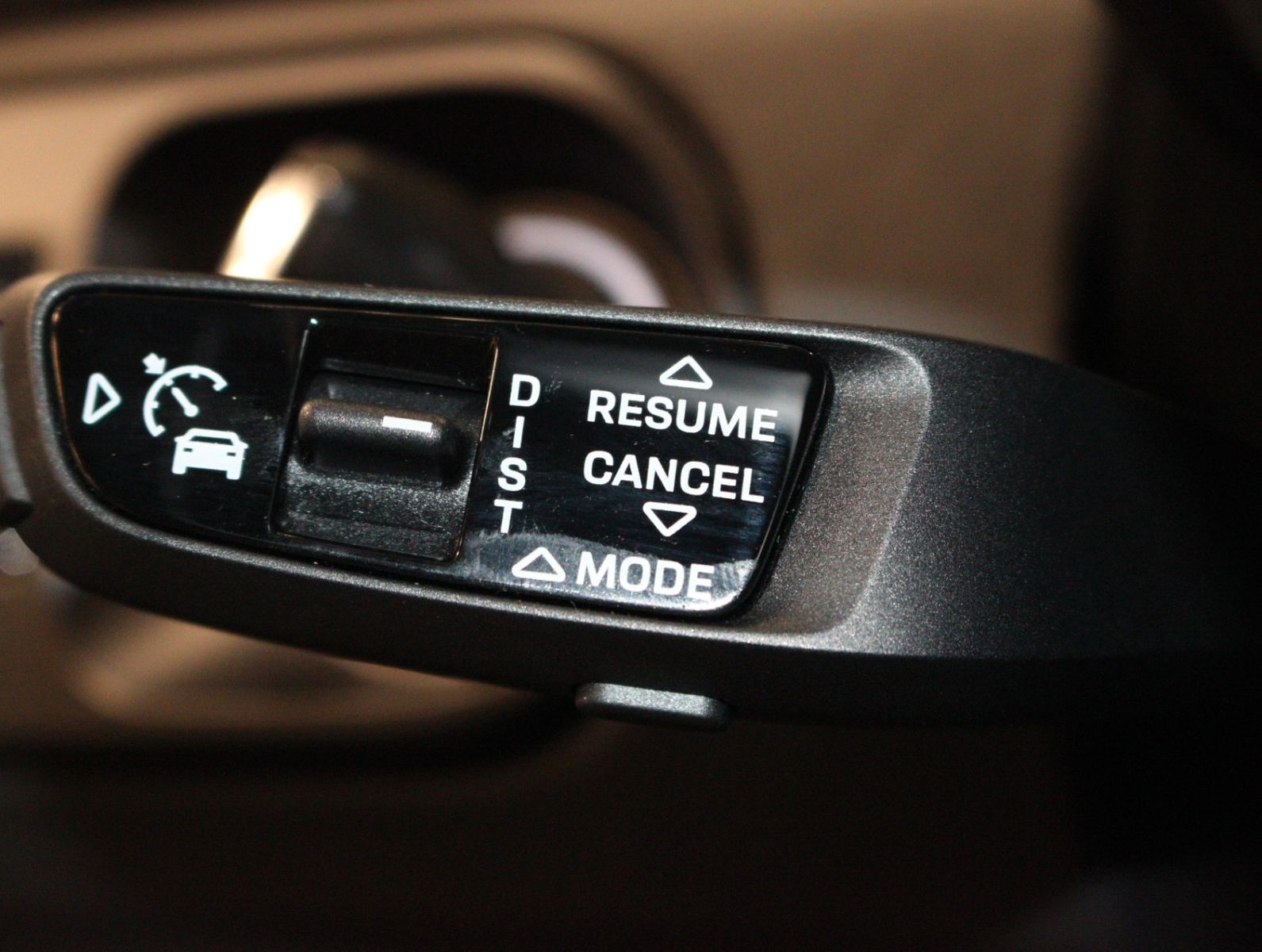 Fahrzeugabbildung Porsche Cayenne Turbo Sport Chrono*Sport Design*VOLL