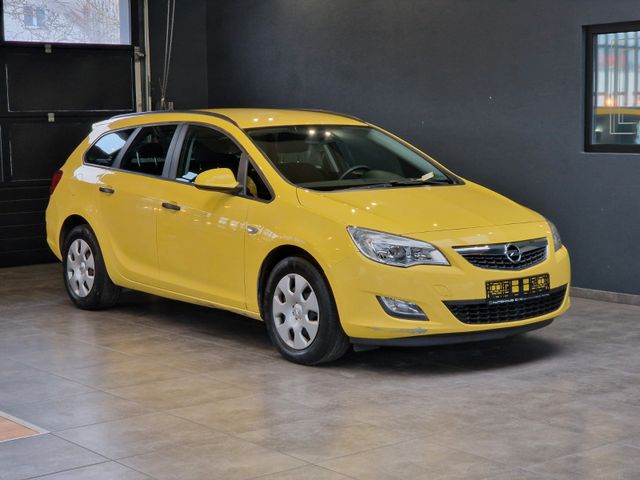 Opel Astra J Sports Tourer Selection 1,6*Temp*Klima*