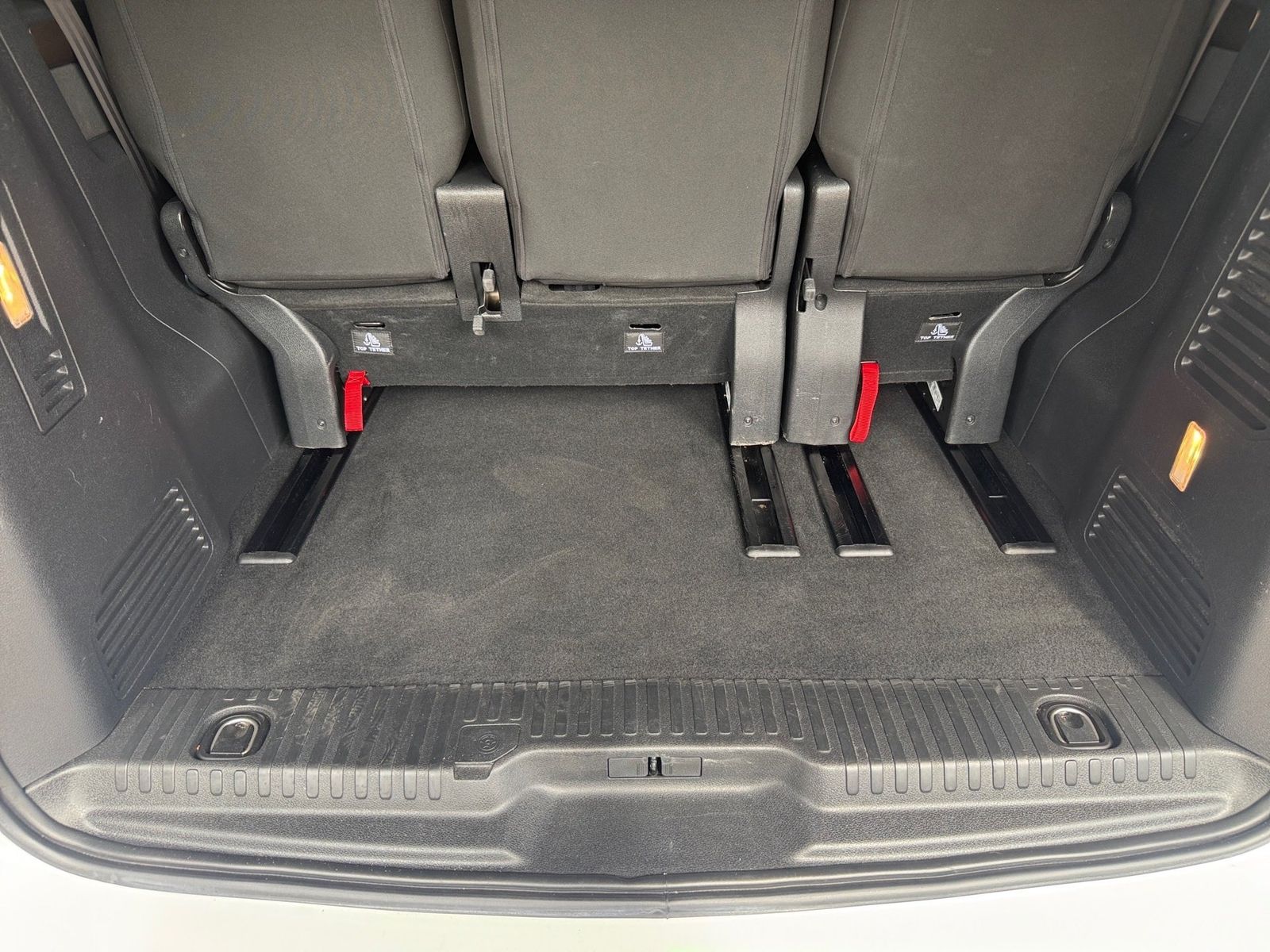 Fahrzeugabbildung Toyota Proace Verso 2.0 D-4D L1 Team D. 8 Sitzer