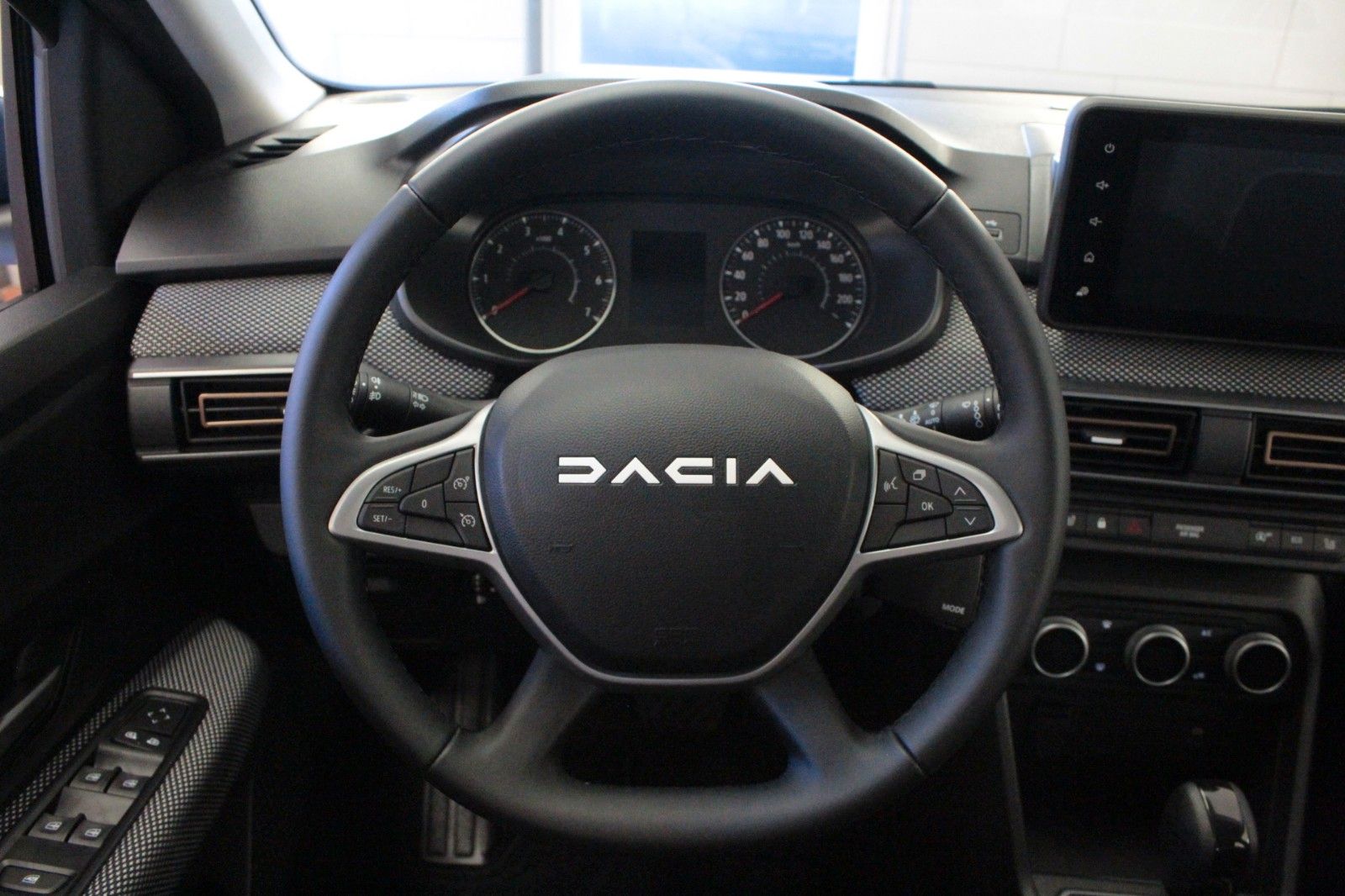 Fahrzeugabbildung Dacia Sandero TCe 90 Stepway auto Expression*Winterp.*