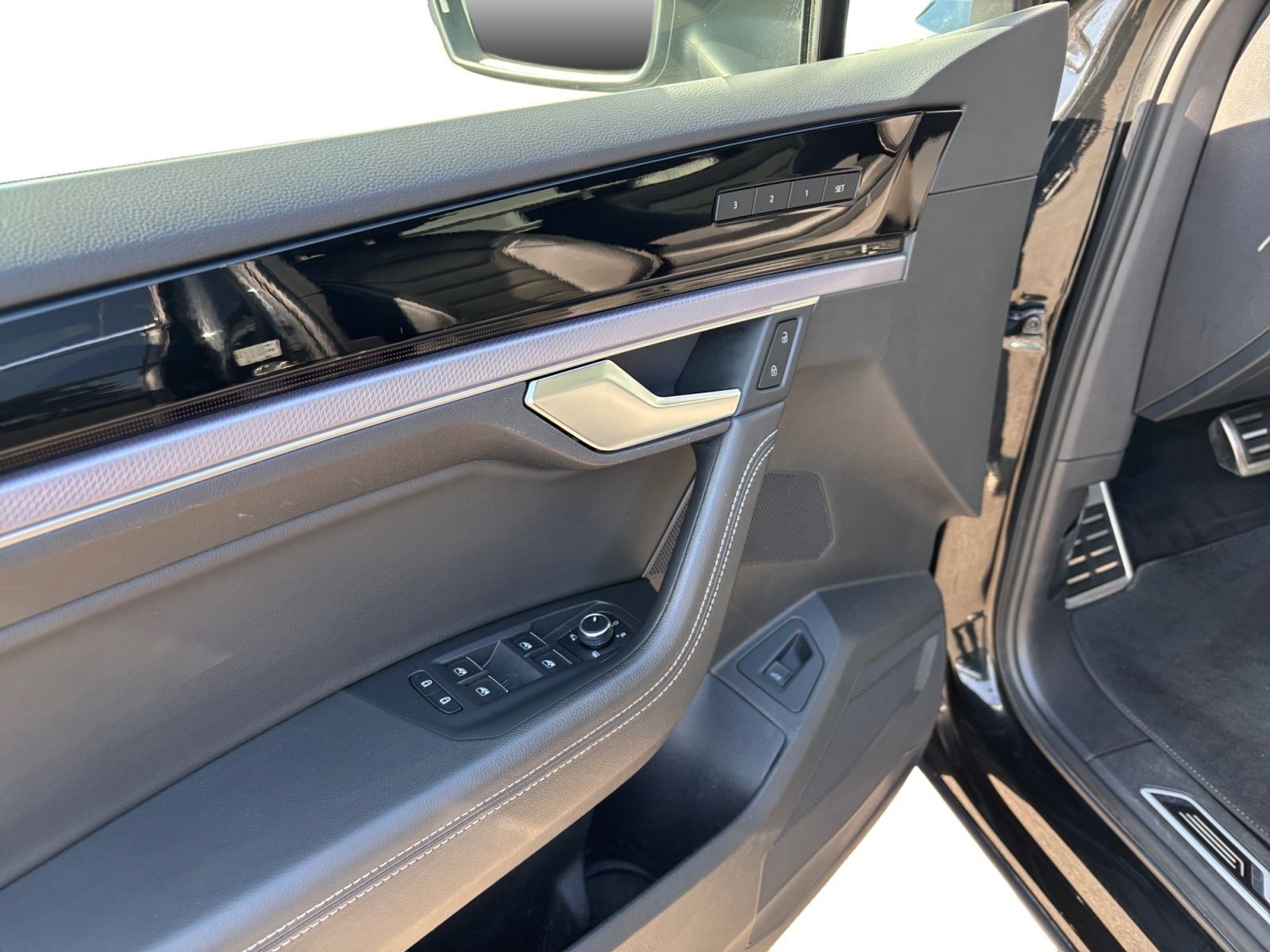Volkswagen Touareg - Bild 15