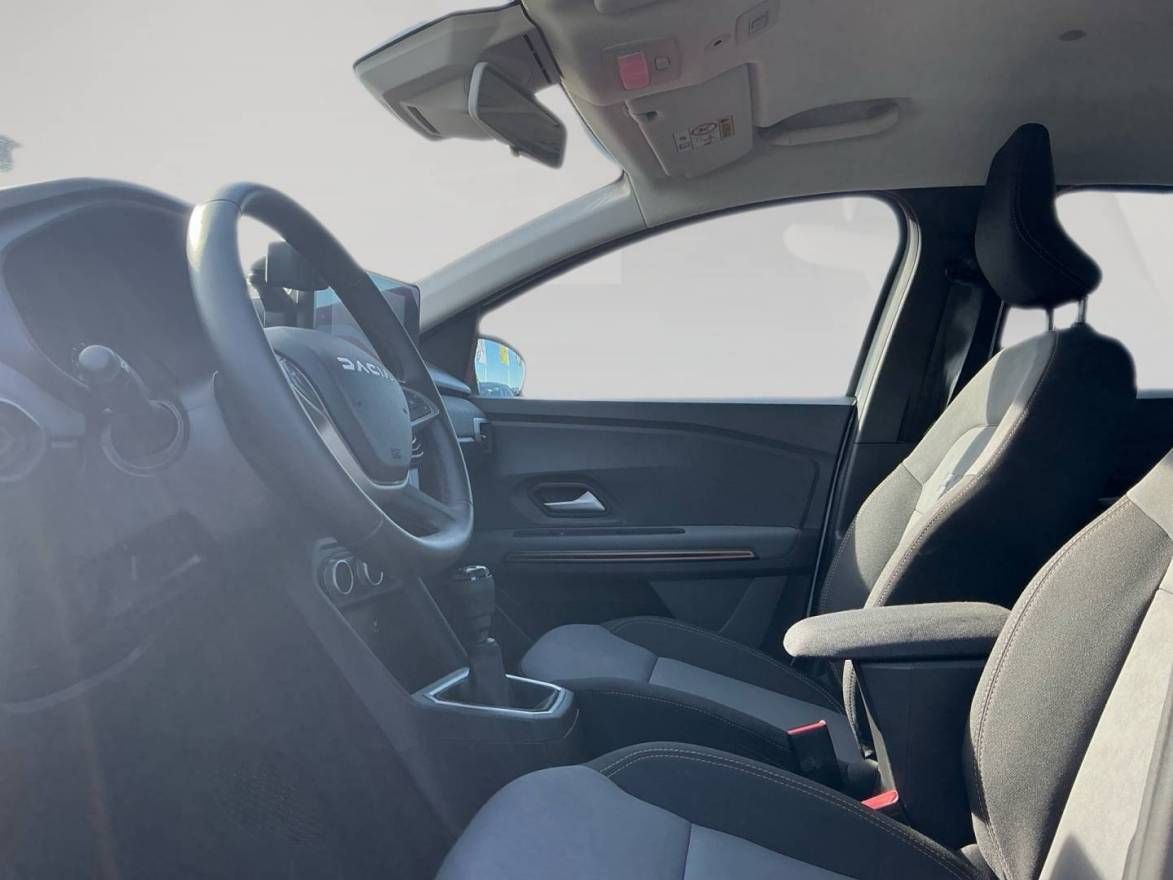Fahrzeugabbildung Dacia Sandero Stepway Extreme+ ECO-G 100