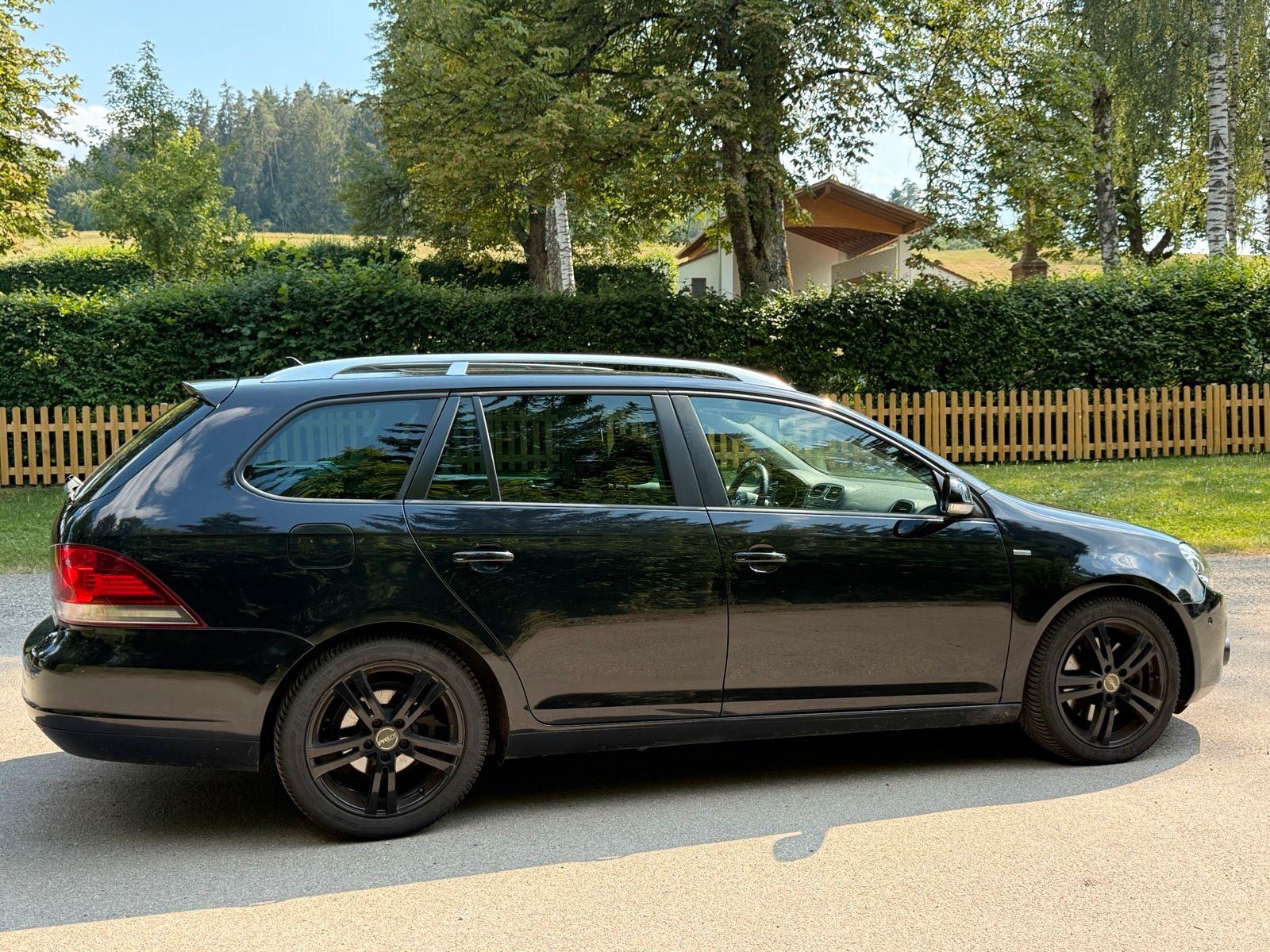 Volkswagen Golf 2013 — engine 140 HP (103kW)