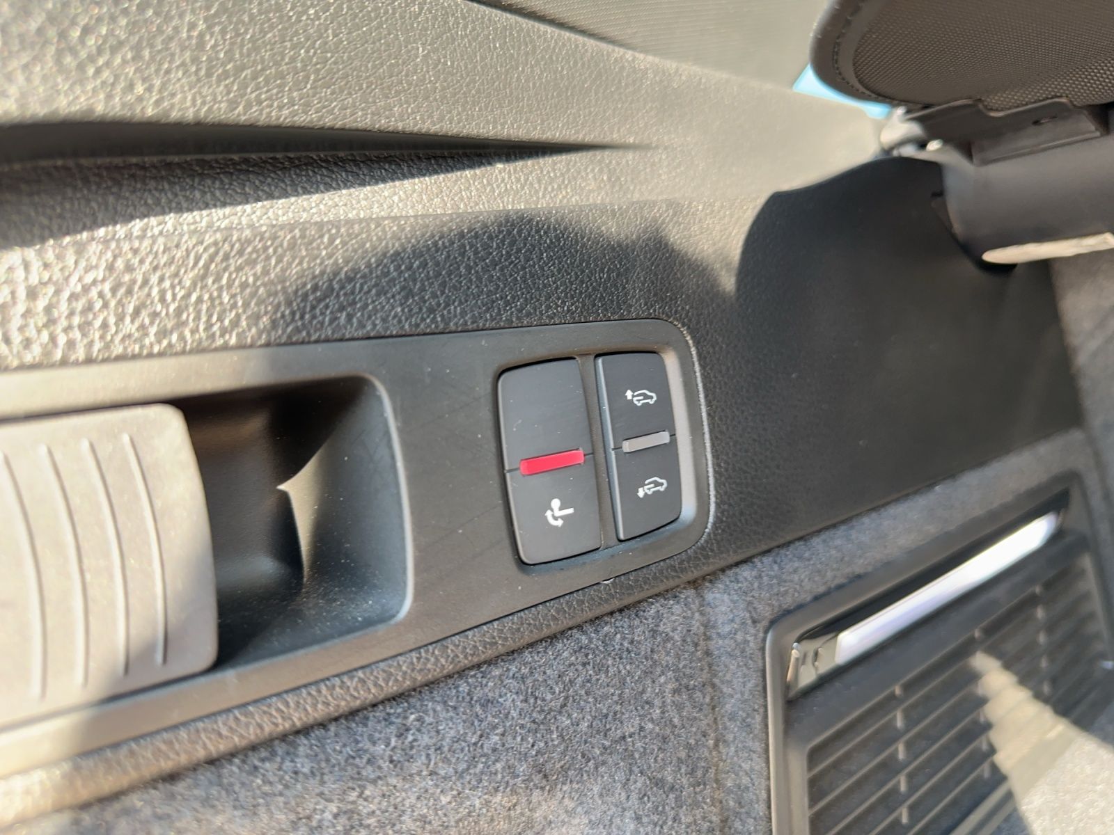 Fahrzeugabbildung Audi Q5 50 TDI quattro S line, MATRIX  LUFT 21" AHK P