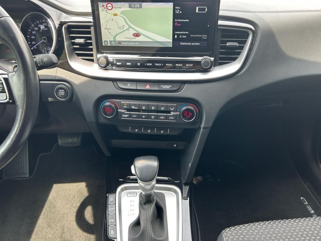 Fahrzeugabbildung Kia Ceed SW 1.6 GDI DCT OPF Plug-in-Hybrid Vision