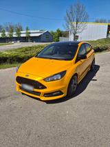 Ford Focus St Mk3 TÜV Neu - Ford Focus ST MK3 Gebrauchtwagen