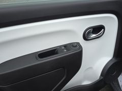 Renault Twingo 1.0 SCe 65 Equilibre (EURO 6d)