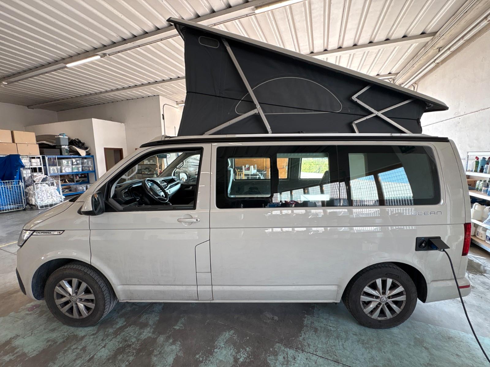 Volkswagen (2022) VW California Coast | Auto