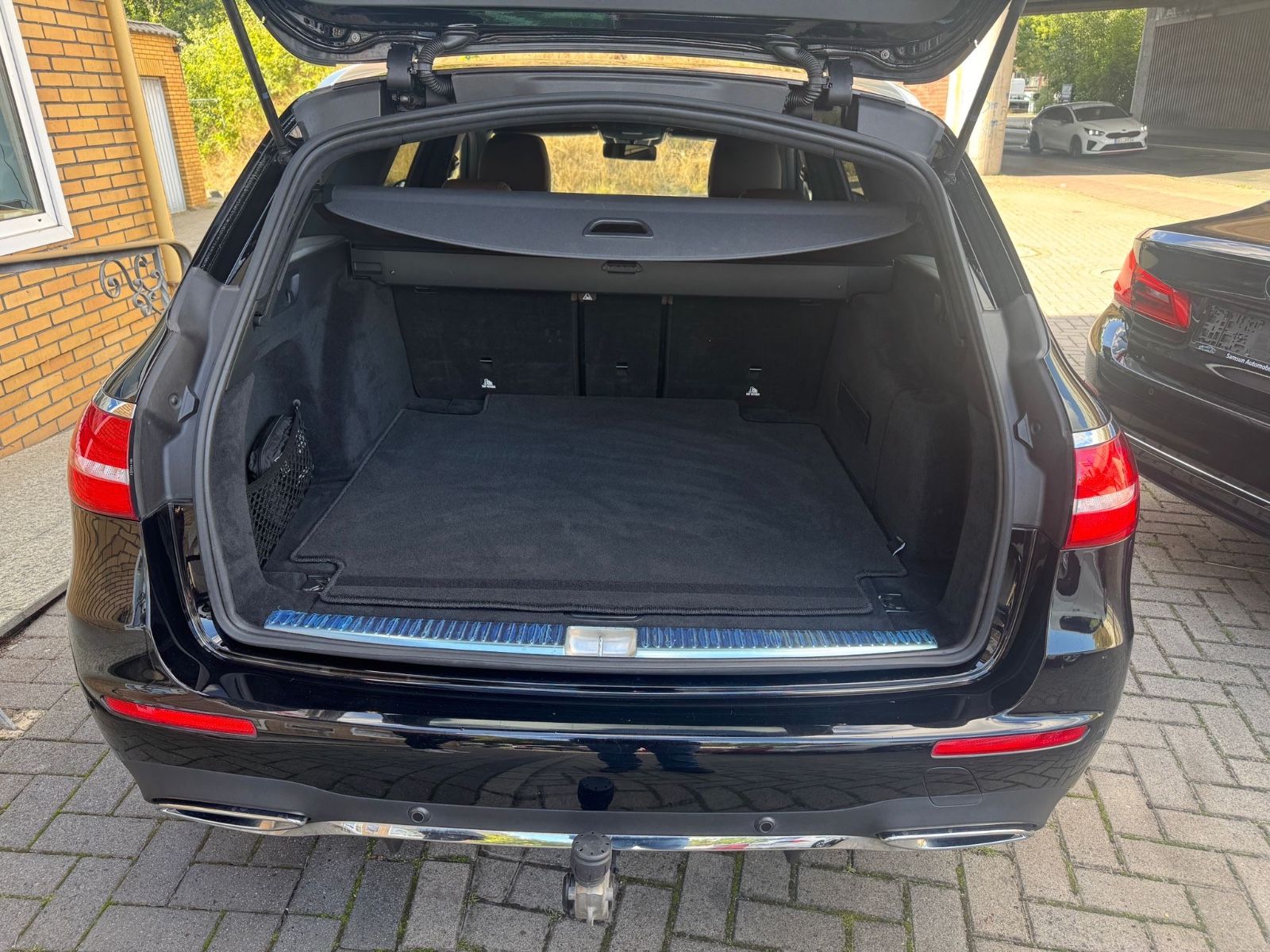 Mercedes-Benz E 220 d AMG Sportstyle Edition foto 5