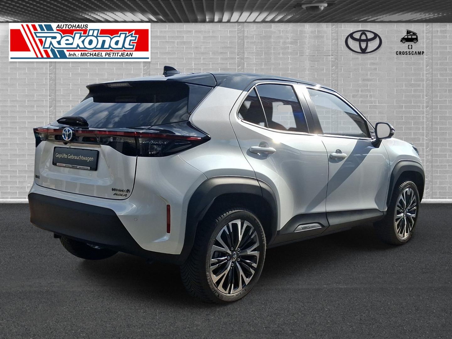 Toyota Yaris Cross 1,5 Hybrid AWD-i Elegant 1. Hand All