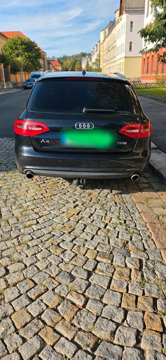 Audi A4 2012 — photo 6