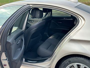 BMW 520 - 7
