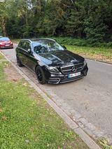 Mercedes-Benz E 220d T AVANTGARDE - AMG Look - Mercedes-Benz E 220 in Hamburg