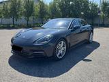 Porsche Panamera 4S Diesel Panorama V8 421 PS  - Porsche Panamera 4s mit Diesel-Antrieb