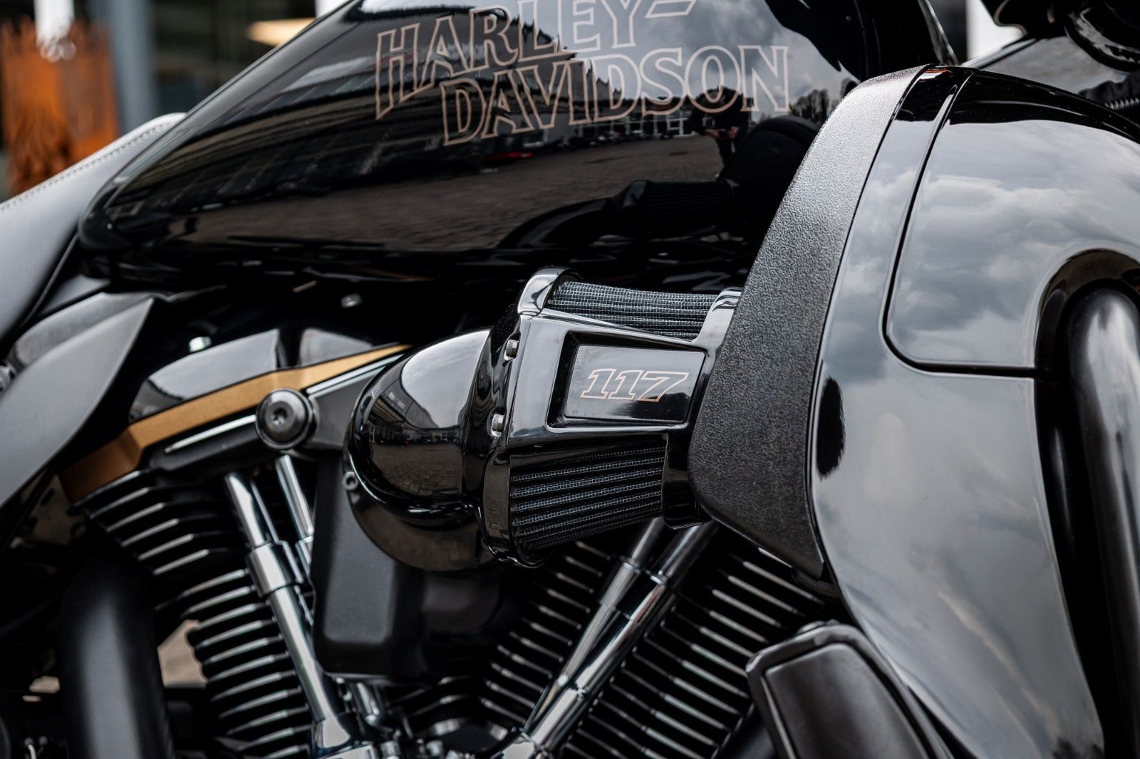Fahrzeugabbildung Harley-Davidson FLHXST STREET GLIDE ST 117 - Kesstech -