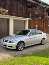 BMW 325xi -SHZ | PDC | Xenon | Kurvenlicht | Schkhft - BMW 325 aus 2006: 325xi