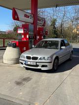 BMW 320i - - BMW 320 aus 2002: 320i