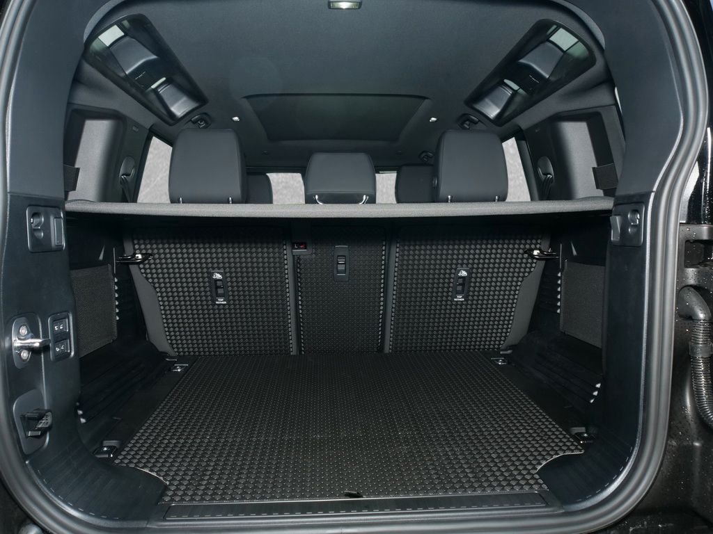Land Rover Defender - Bild 13