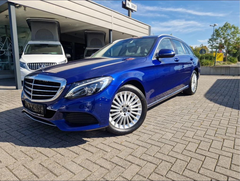 Image of Mercedes-Benz C 220