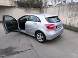 Mercedes-Benz A 180 - - Mercedes-Benz A 180 Gebrauchtwagen in Düsseldorf