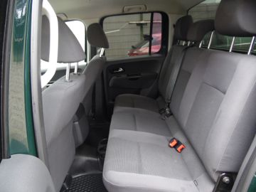 Volkswagen Amarok - 10