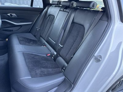 Fahrzeugabbildung BMW 330e Touring M-Sport NAV+LED+AHK+KAMERA+LIVECOCK