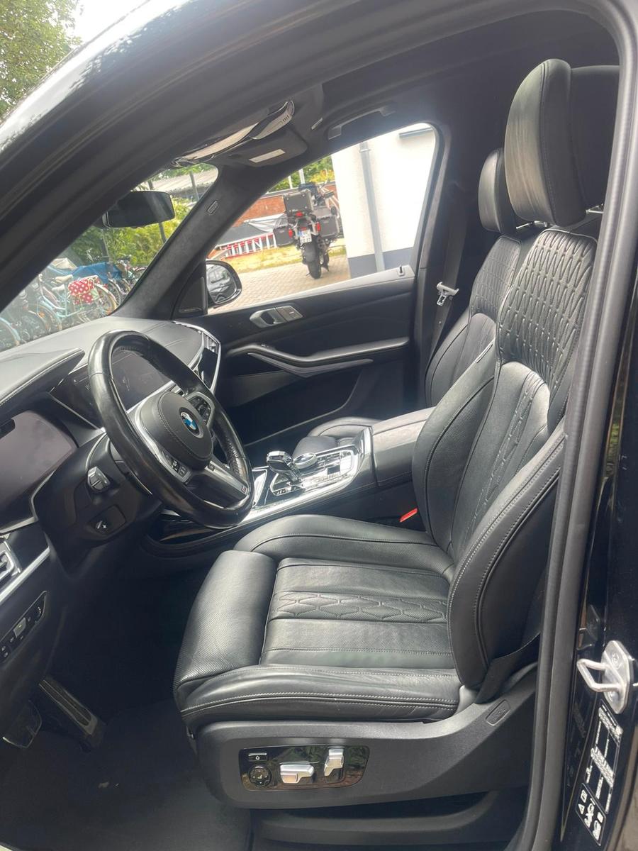 BMW X7 M50i - TOP Zustand