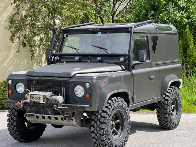 Land Rover Defender 90 RALLY Sonderaufbau