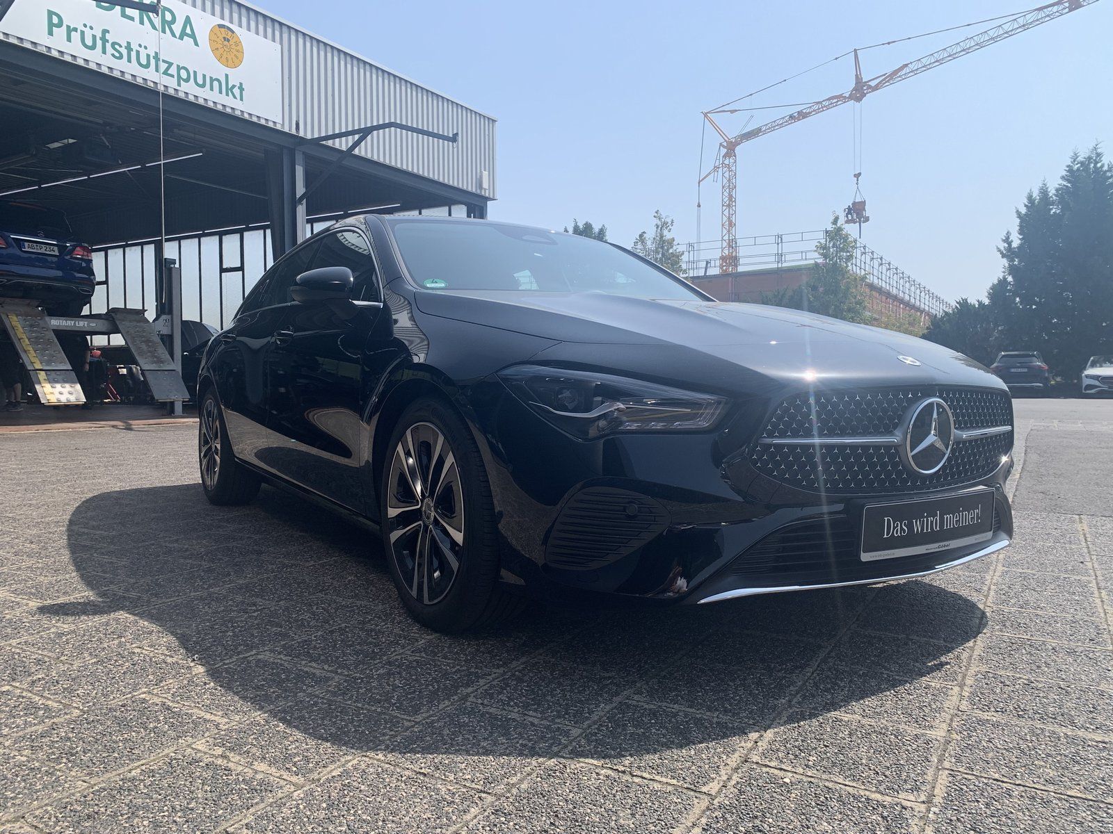 Fahrzeugabbildung Mercedes-Benz CLA 180 SB Progressive (EURO 6d)