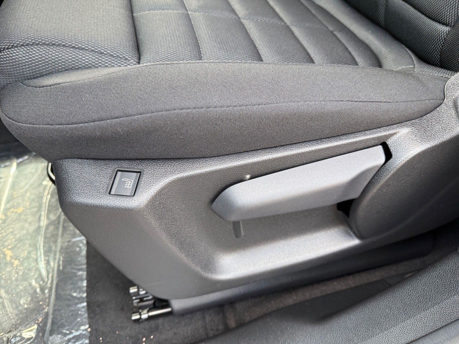 Fahrzeugabbildung Citroën Berlingo Kastenwagen XL Diesel 130 Automatk