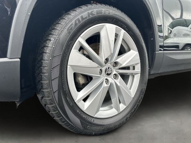 Karoq 1.5 TSI Selection LED+NAVI+RFK+ACC+PDC+SHZ