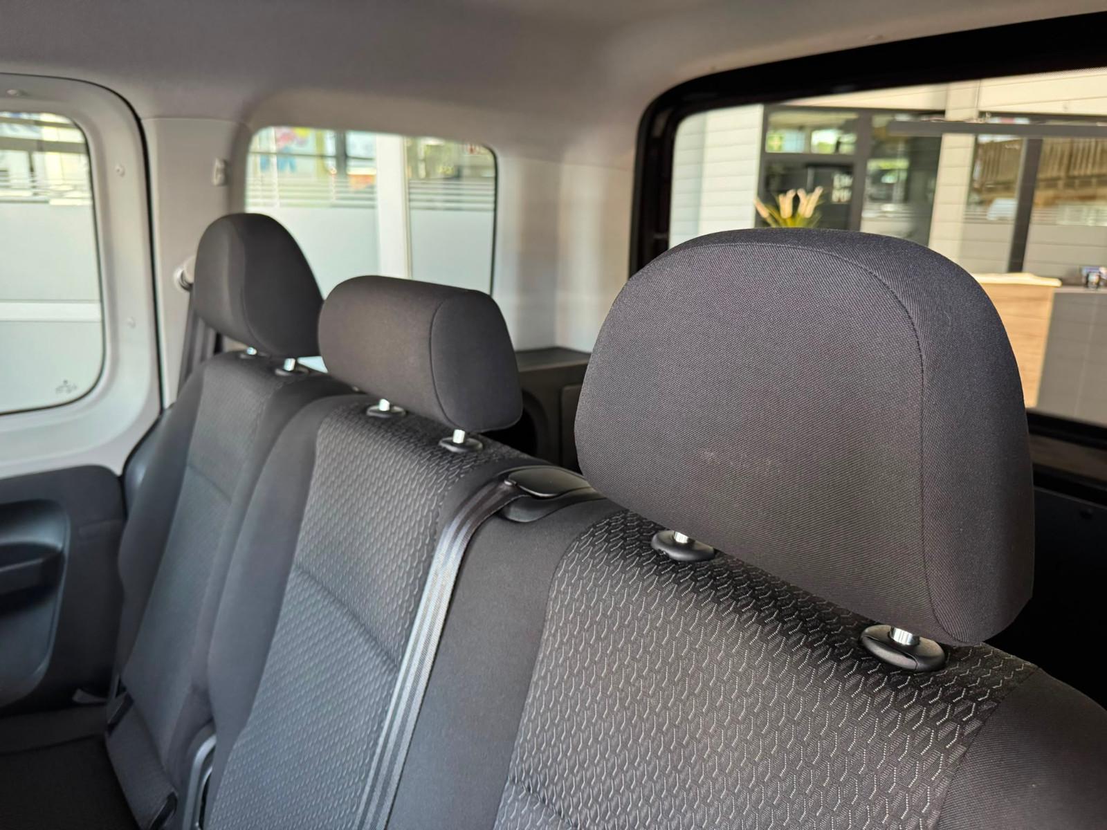 Volkswagen Caddy 1.4 TSI *AHK*SHZ*PDC*Klima*Tempo*Bluetooth