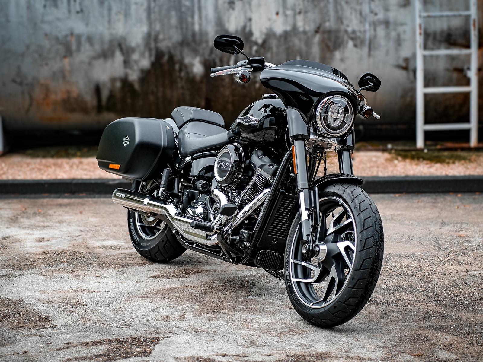 Harley-Davidson FLSB Sport Glide 107 - Miller Endschalldämpfer