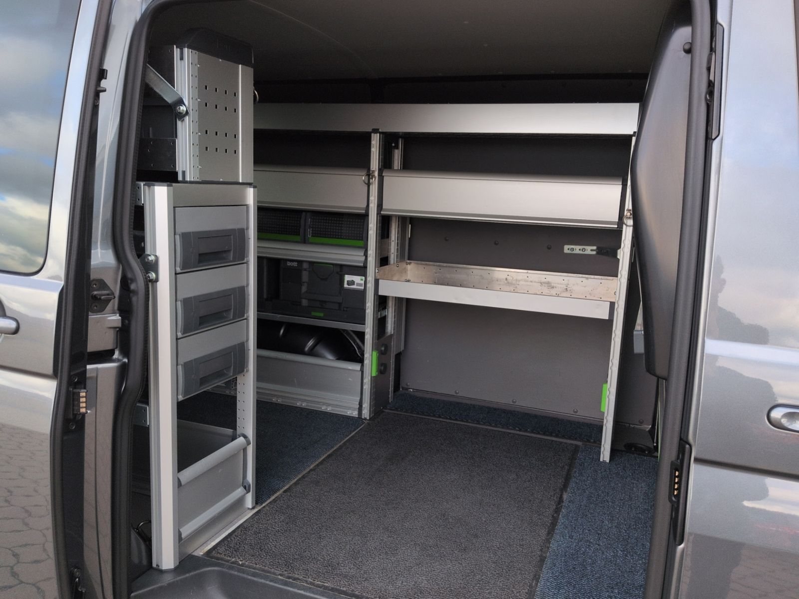 T6.1 Kasten 2.0 TDI DSG 4M STHZ+AHK+NAVI+KAMERA