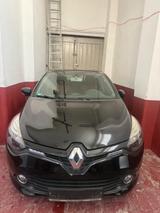 Renault Clio Luxe TCe 90Ps eco2/ Navi/klima - Renault Clio: Eco2