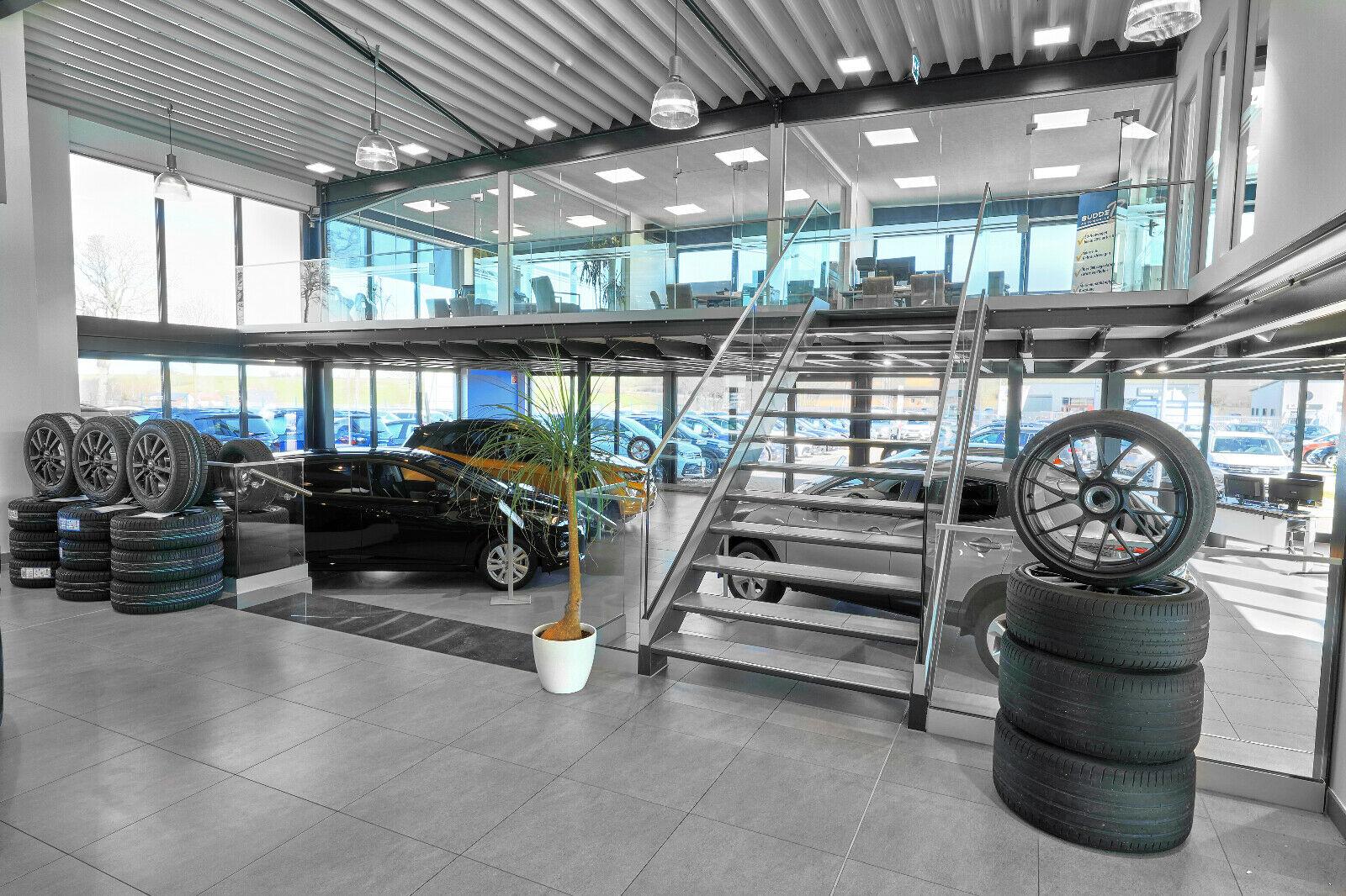 showroom-image-main