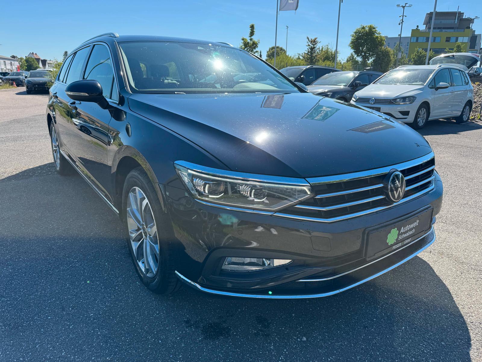 Volkswagen Passat Variant Elegance 2.0 TDI DSG ACC IQ KAM
