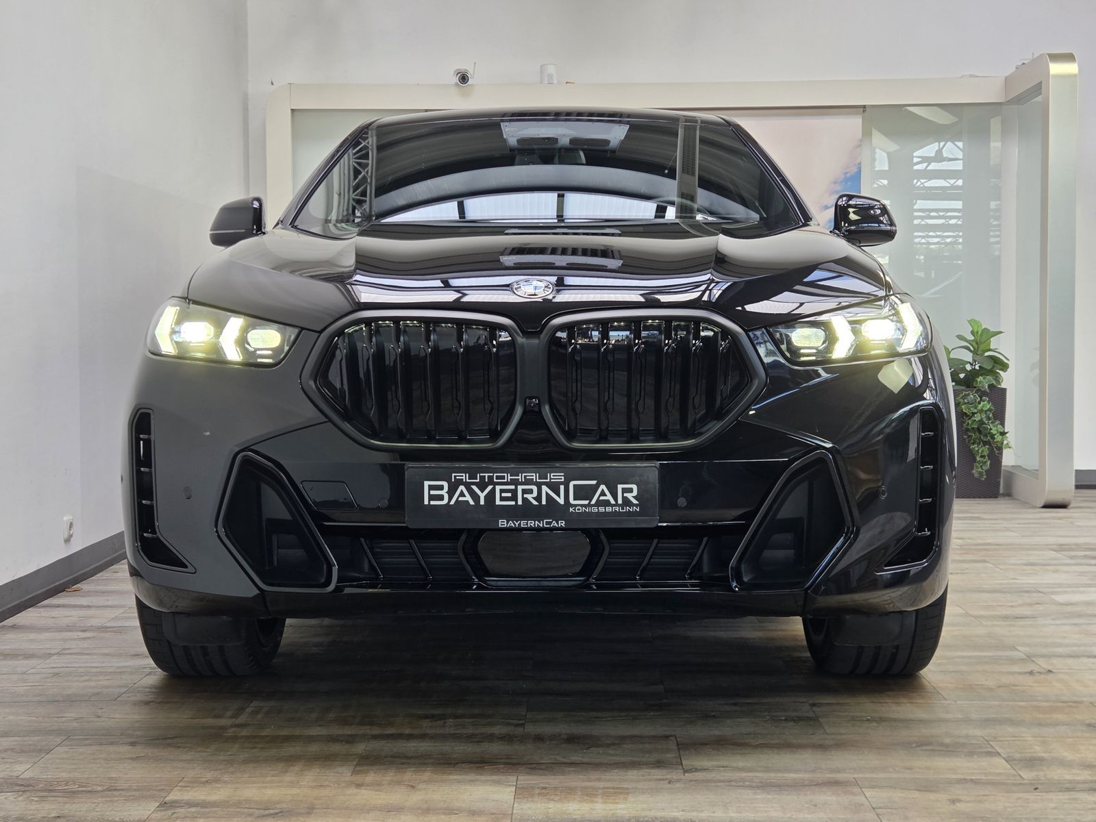 BMW X6 xDr30d M Sport Pro 22Zoll AHK ACC Luftfeder imagem 2