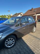 BMW 216 Active Tourer 216d - - BMW 216 Active Tourer aus 2015