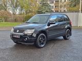 Suzuki Grand Vitara 2.4 VVT Club - Suzuki Grand Vitara mit Benzin-Antrieb